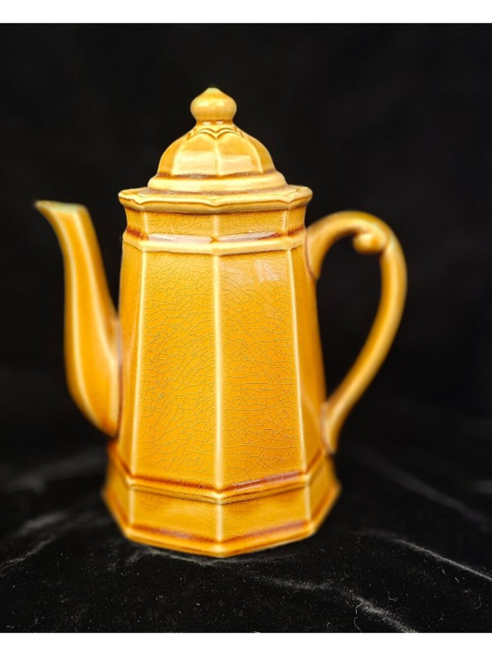Yellow Hexagonal Ceramic Teapot By Royal Sealy Stone Craft Vintage 6.5" Tall